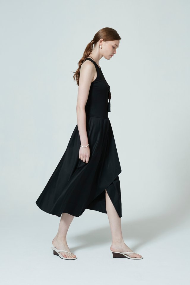 FLARE WRAP DRESS