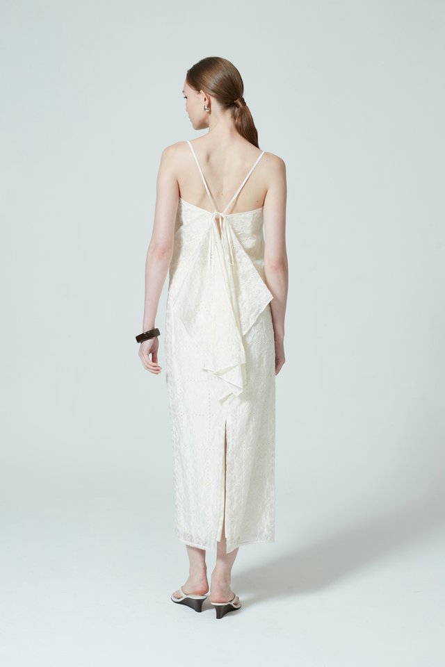 CARLA EMBROIDERY TIE BACK TOP