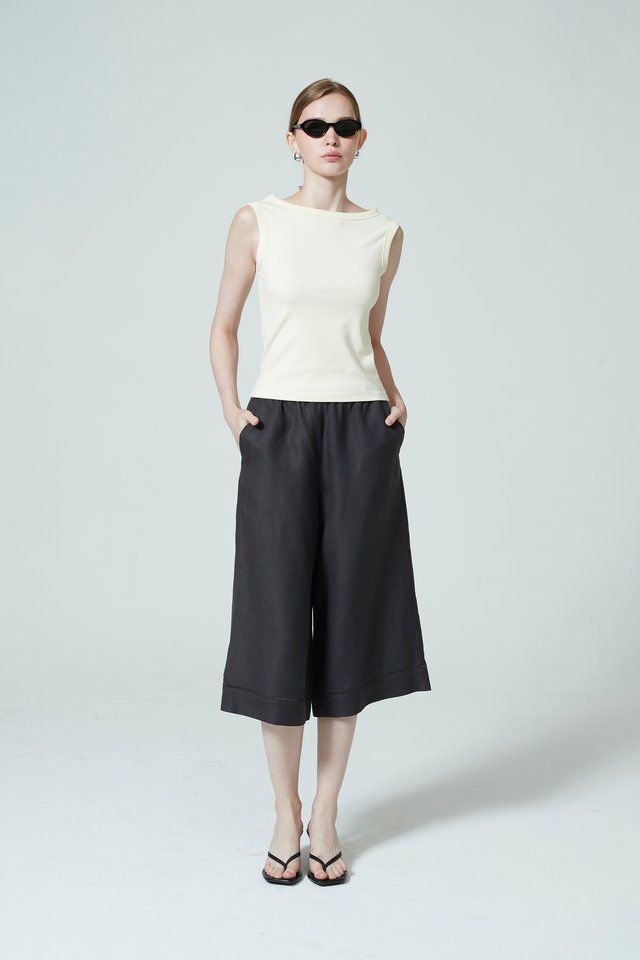 BOAT NECK TANK TOP