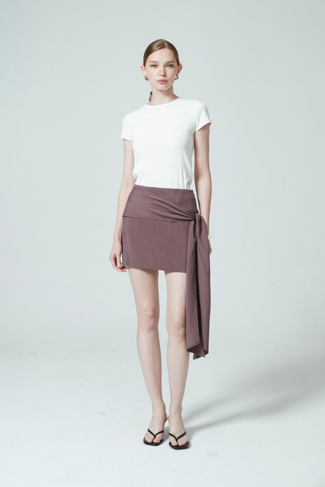 MINI SKIRT WITH WAIST SASH