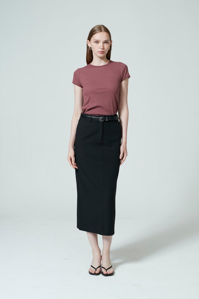 RIBBED SKINNY TEE