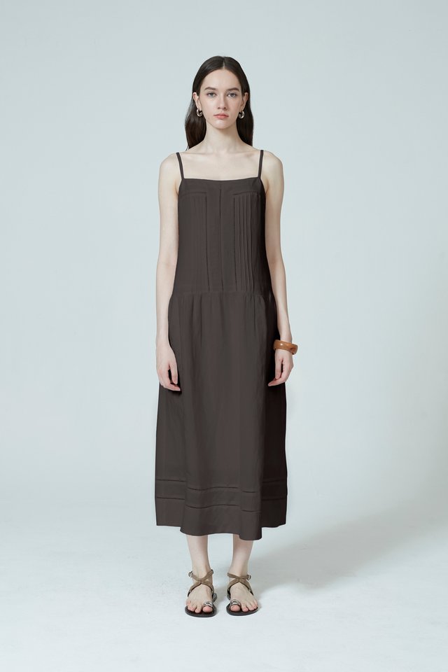 LACE TRIMMED LINEN DRESS