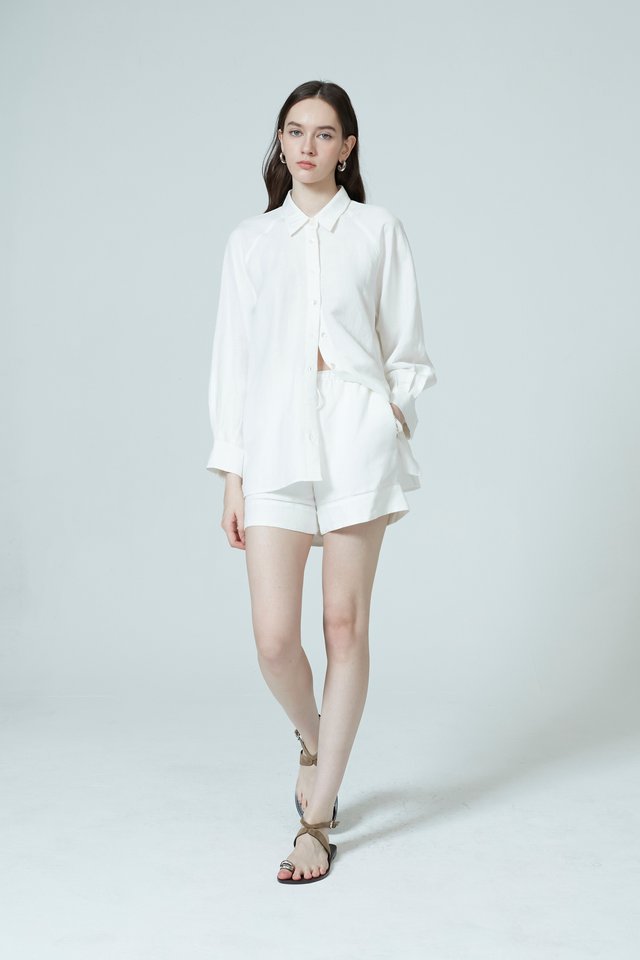 ELASTICATED LINEN SHORTS