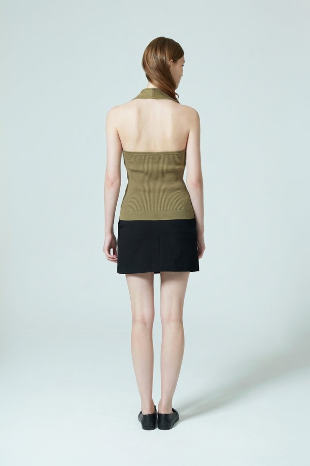 RIBBED HALTER NECK TOP