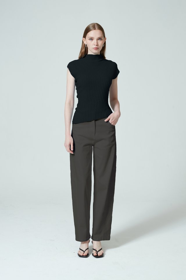 ELASTICATED BACK BARREL PANTS