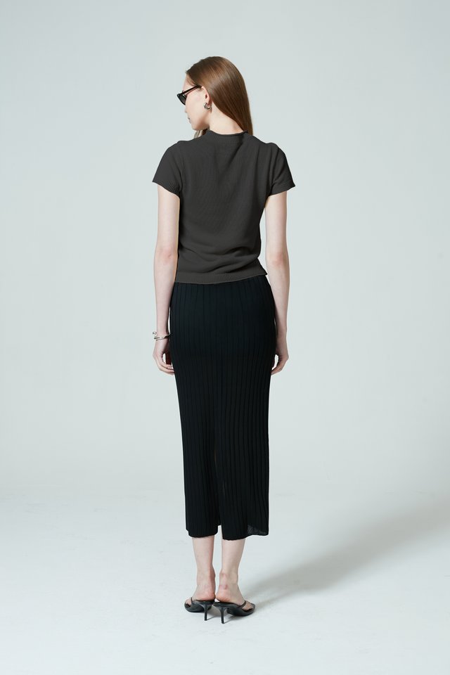 LINEN BLEND KNIT TOP