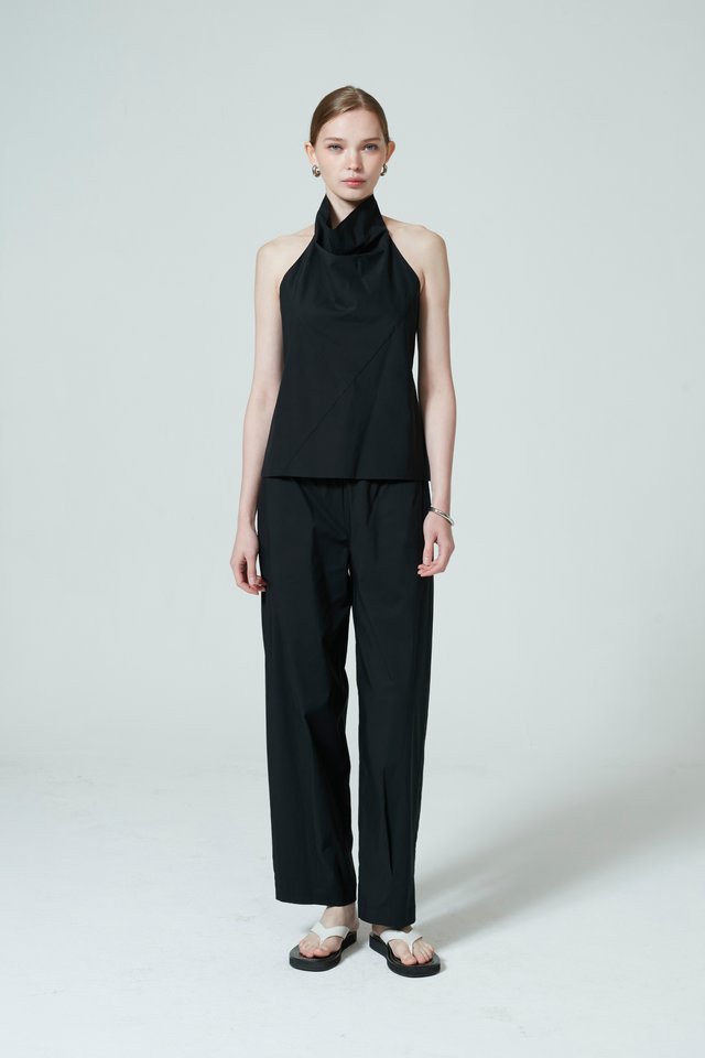 HALTER NECK TOP