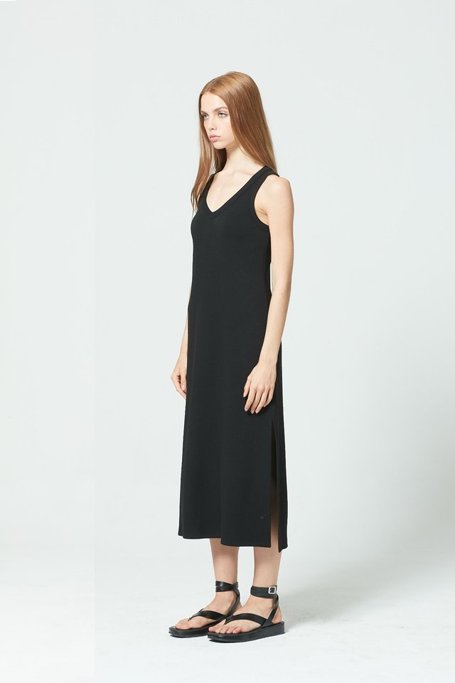 V-NECK SWEAT DRESS 