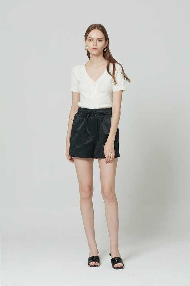 ELASTICATED SHORTS